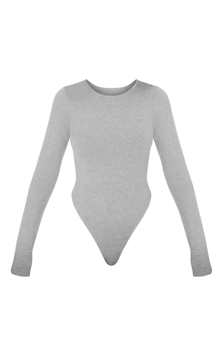 https://cdn-img.prettylittlething.com/0/7/0/8/0708cc382d7f6e8cc18fd8183935375e6eca52da_cmp1944_5.jpg