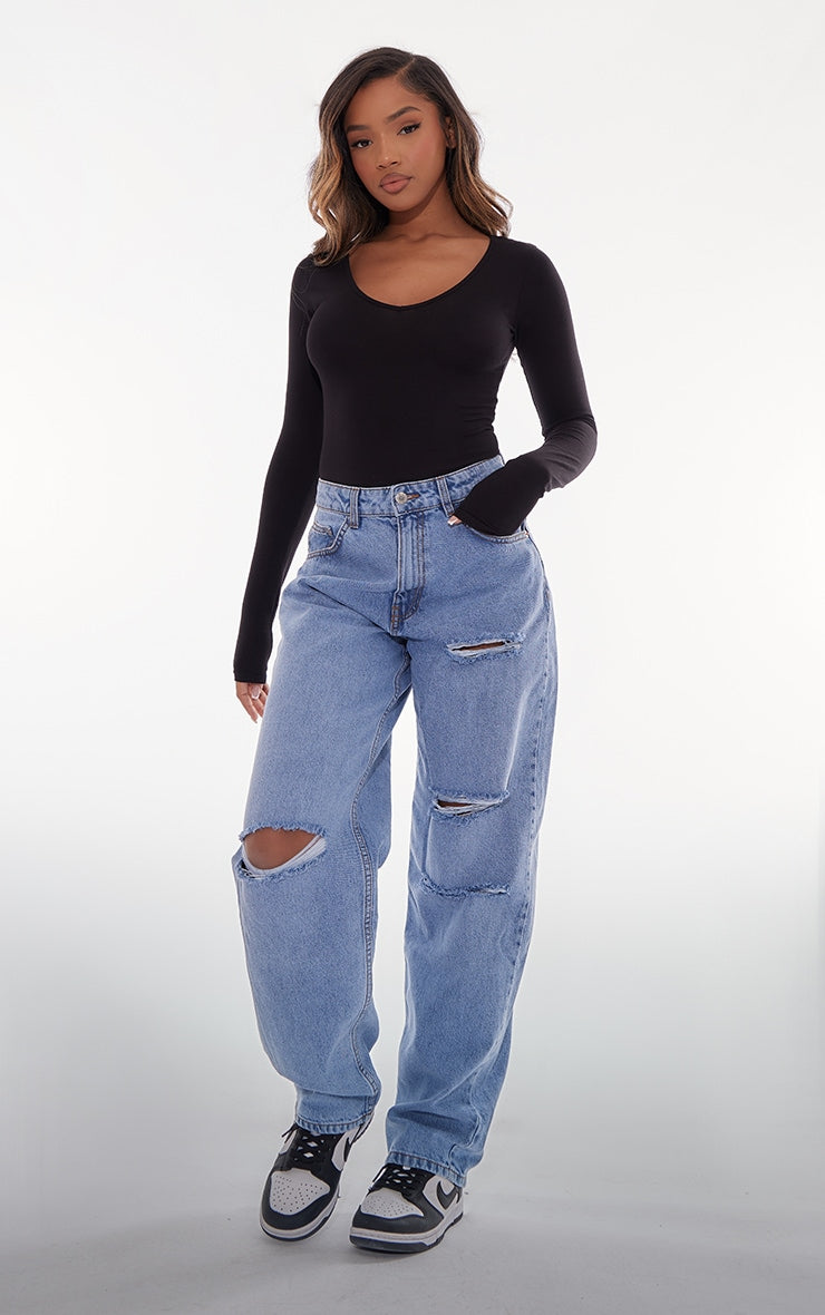 https://cdn-img.prettylittlething.com/0/e/a/c/0eac76cc83f2c183a3eb514e10506a7ef6e4b21c_cmp1972_3.jpg
