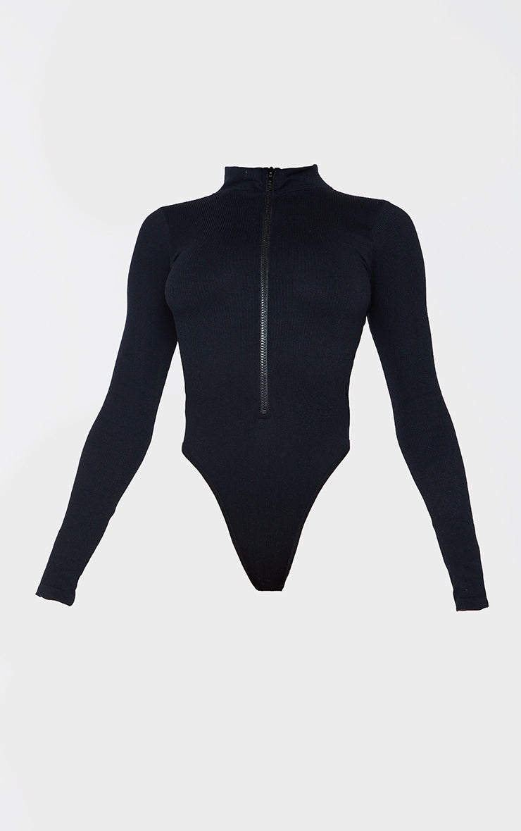 https://cdn-img.prettylittlething.com/3/a/6/a/3a6ae6f3c32fc3877c12c4557ef08de830d26206_cmt6658_5.jpg