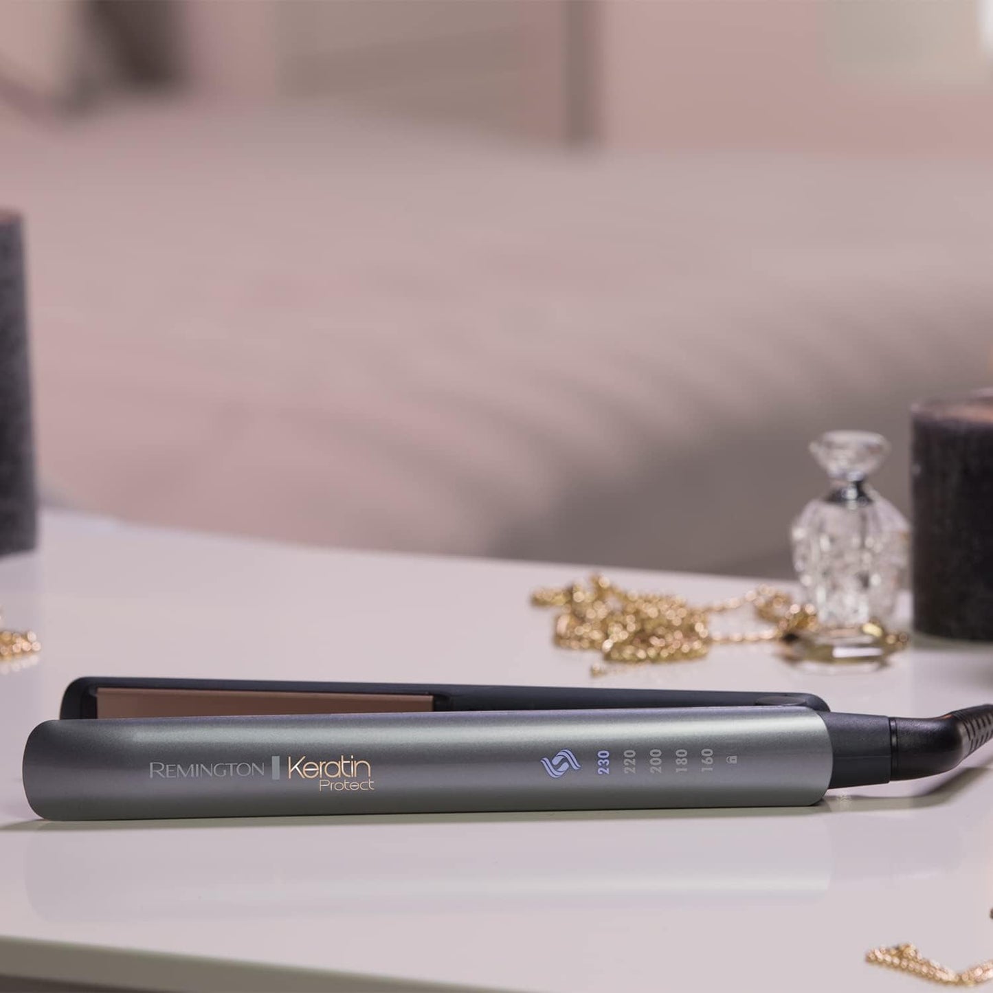 Next Day Delivery RRP 119 Remington Keratin Protect Intelligent Hair Straightener - Heat Sensor measures hair moisture levels and adapts to the optimum temperature - Plates are infused with Keratin & Almond oil, S8598