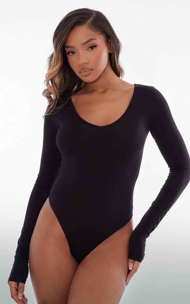 https://cdn-img.prettylittlething.com/5/5/8/9/5589b271c09d3f6639ffa7e7927b1a2bc0dbd4bd_cmp1972_2.jpg