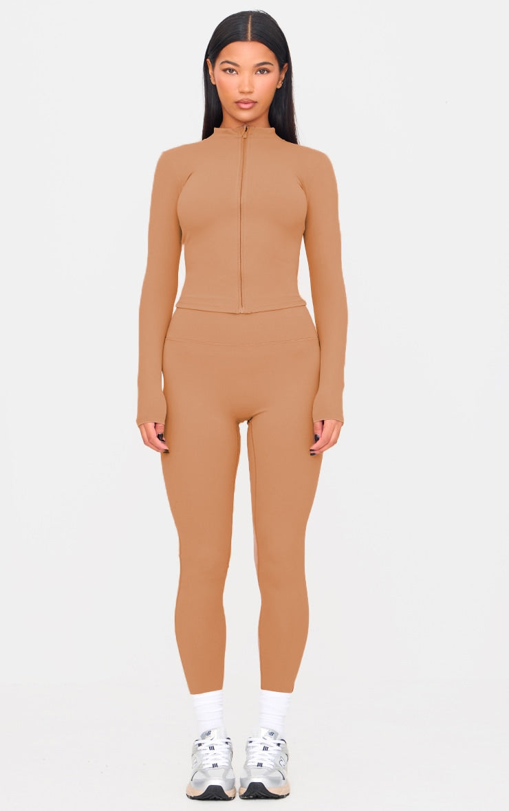 https://cdn-img.prettylittlething.com/5/b/f/4/5bf41009429ec1e17b459fccdb8dacbfe7e4a7c1_cnl1774_1.jpg