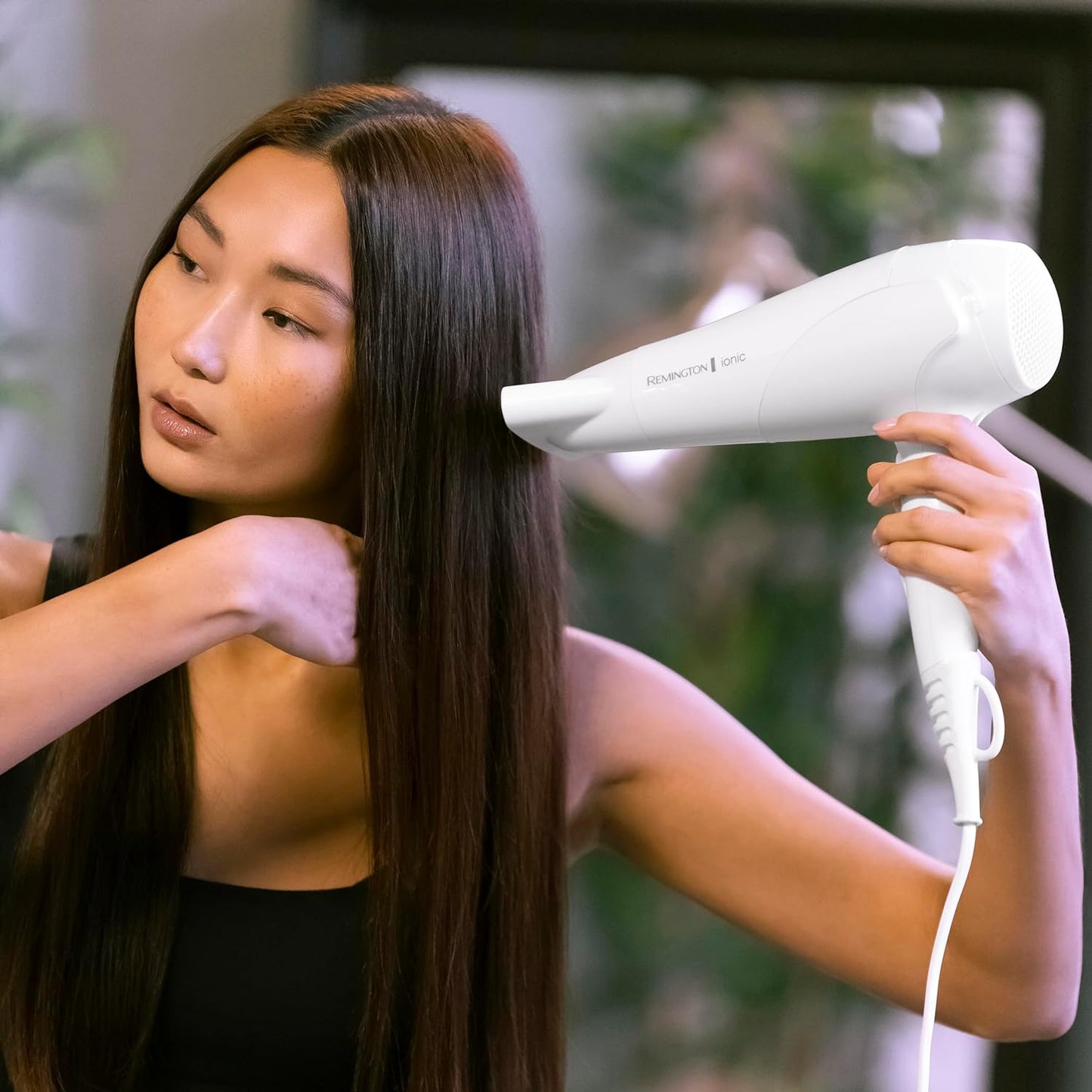 Next Day Delivery RRP £51.99Remington Hair Dryer Ionic (Powerful, Fast Professional Styling, Diffuser, Concentrator, Ionic Conditioning for Frizz Free Hair, 3 Heat / 2 Speed Settings, Cool Shot, 2200W, Purple) D3190
