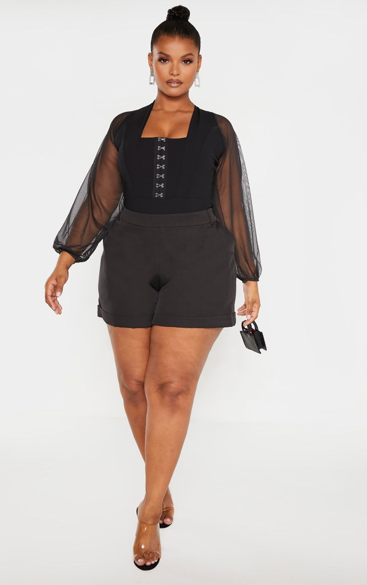 https://cdn-img.prettylittlething.com/9/5/e/7/95e774e6e3aecb99ebd583c4fb92556786e00ace_cme0982_4.jpg