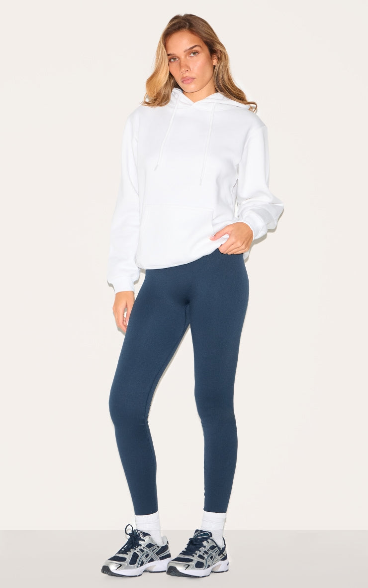 https://cdn-img.prettylittlething.com/c/3/d/8/c3d812877f524e83877aeb50f46b5d70615e6852_cmp8591_1.jpg