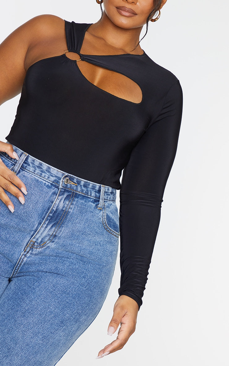 https://cdn-img.prettylittlething.com/c/b/0/0/cb0065afb35c0e390a3f7a6801fb7c715ac86fcd_cmt9097_4.jpg