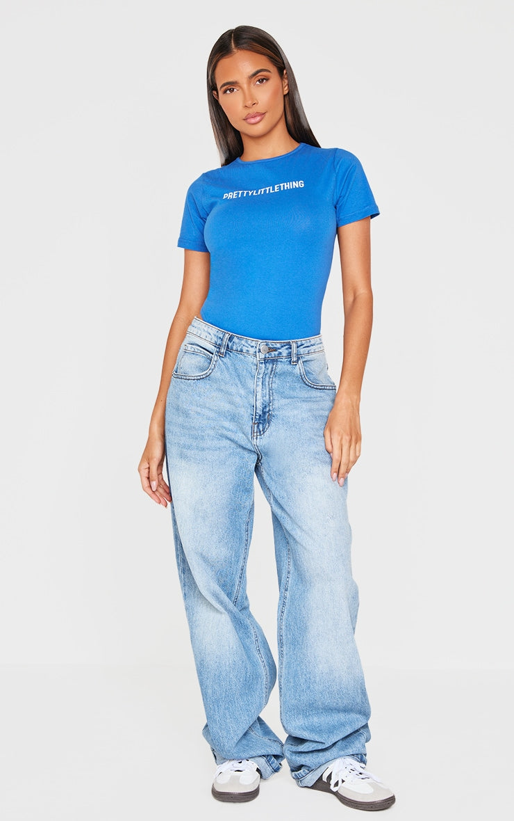 https://cdn-img.prettylittlething.com/e/c/c/5/ecc5de23ec26feae3879876a8570a9f5d815a23c_cnf2368_3.jpg