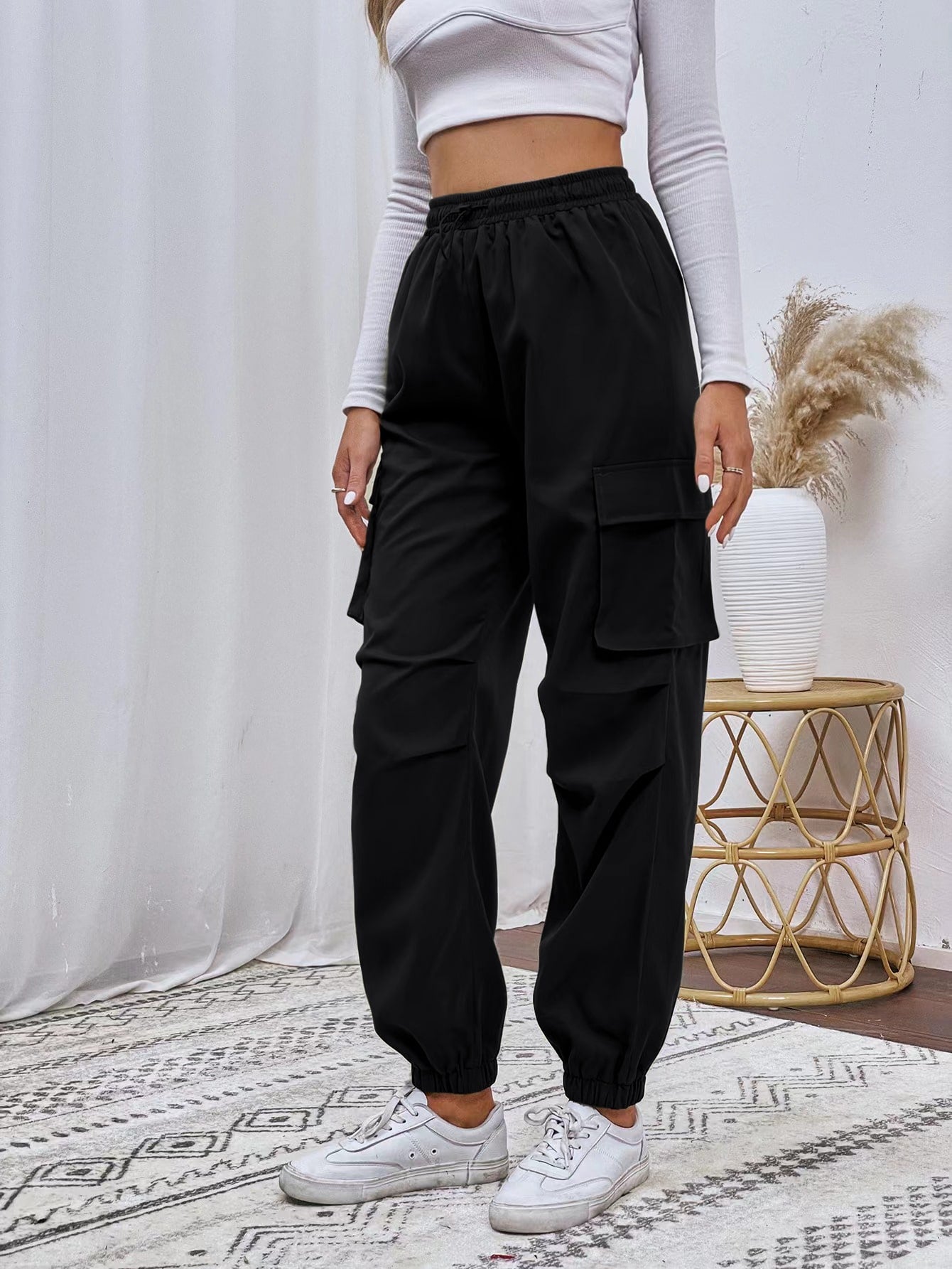 Flap Pocket Drawstring Waist Cargo Trousers