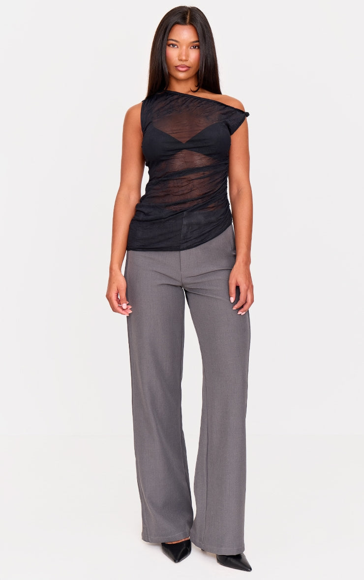 https://cdn-img.prettylittlething.com/0/7/c/e/07ce6b07b29d55f4b5d5b212af54fbb90a339804_cnm1501_3.jpg