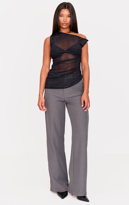 https://cdn-img.prettylittlething.com/0/7/c/e/07ce6b07b29d55f4b5d5b212af54fbb90a339804_cnm1501_3.jpg