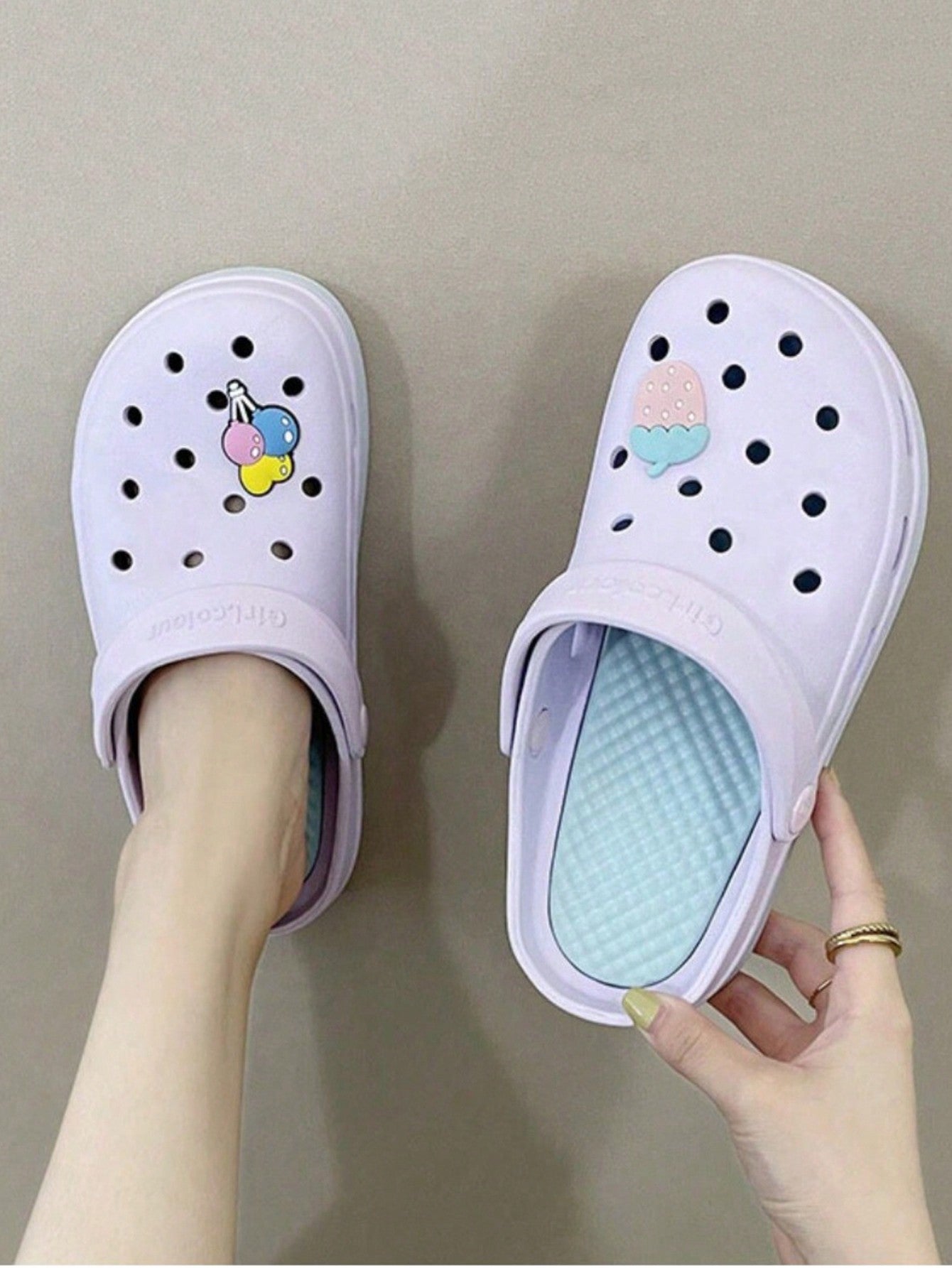 Comfortable Hollow Out EVA Slipper: Anti-Skid Thick Soled Sandals for Daily Wear and Summer Fun