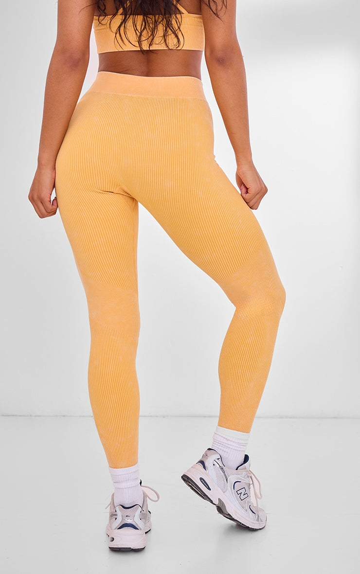 https://cdn-img.prettylittlething.com/2/3/b/9/23b941eab8b3520224275242fe847ab118b3ae40_cni7366_3.jpg