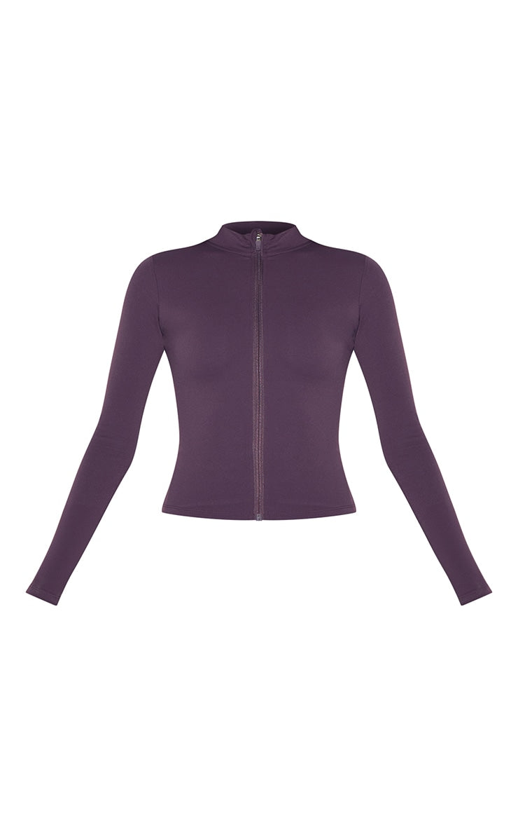 https://cdn-img.prettylittlething.com/2/8/9/6/2896fe47389a2a5b811559ede84569b44c336642_CNL7884_5_dark_plum_sculpt_jacket.jpg