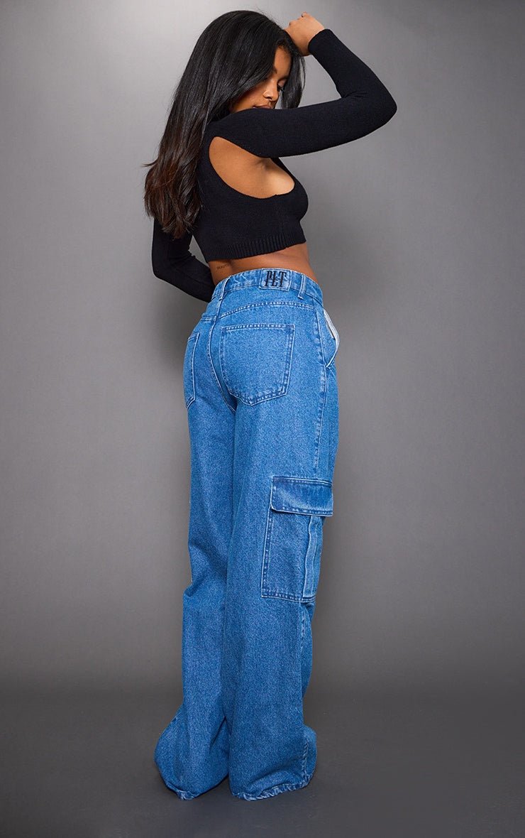 https://cdn-img.prettylittlething.com/2/a/d/a/2ada3693889b2403199d05a4878626d15fb2152e_cnf4776_2.jpg