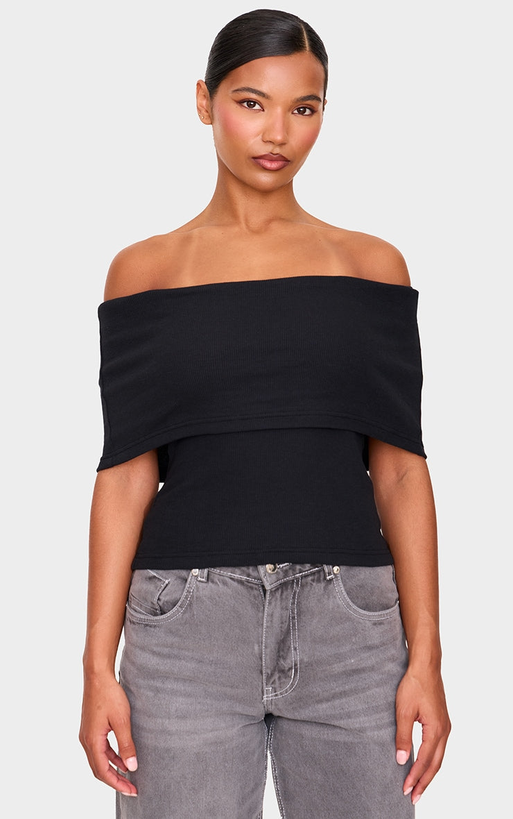 https://cdn-img.prettylittlething.com/2/b/4/e/2b4e861616eab556b6290bc6072e671bf3dc8e83_cnl8094_1.jpg