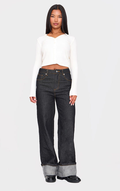 https://cdn-img.prettylittlething.com/2/b/8/5/2b8545731695a9cc85f53441ec83d27c9f9bb649_cnl8973_3.jpg