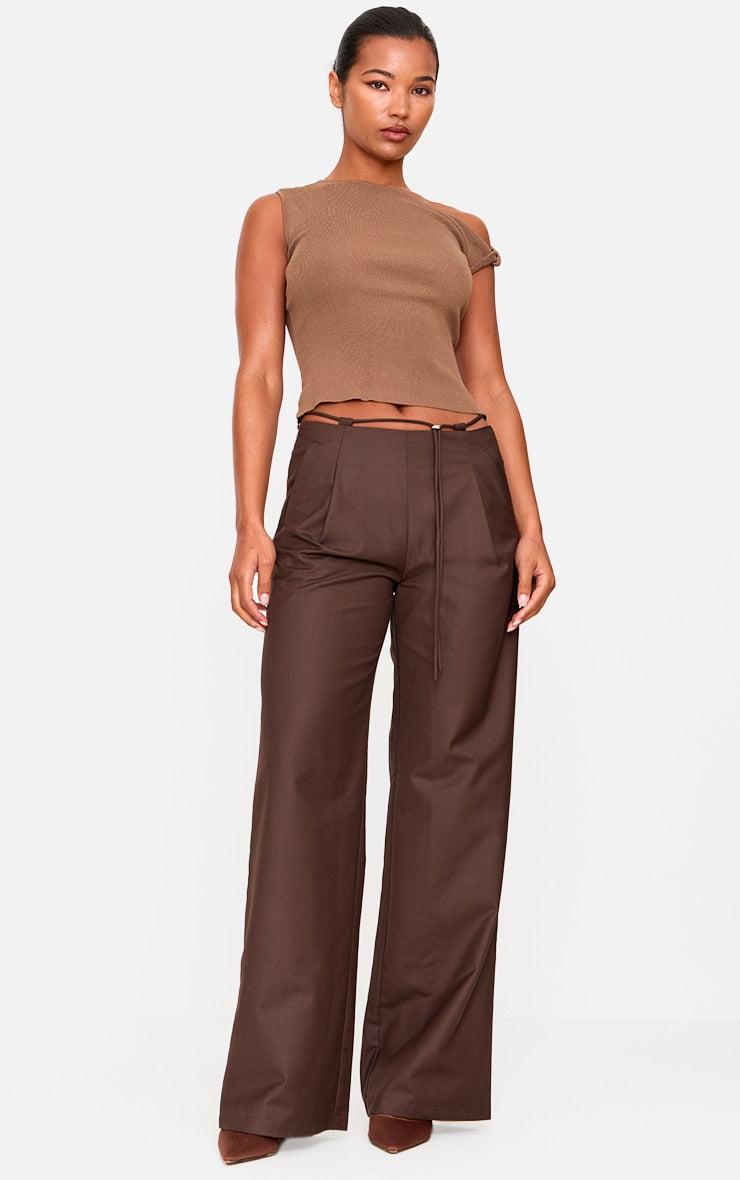 https://cdn-img.prettylittlething.com/2/d/2/c/2d2c50fab09c8df27819594449a215bcd929135f_cnl7391_1.jpg