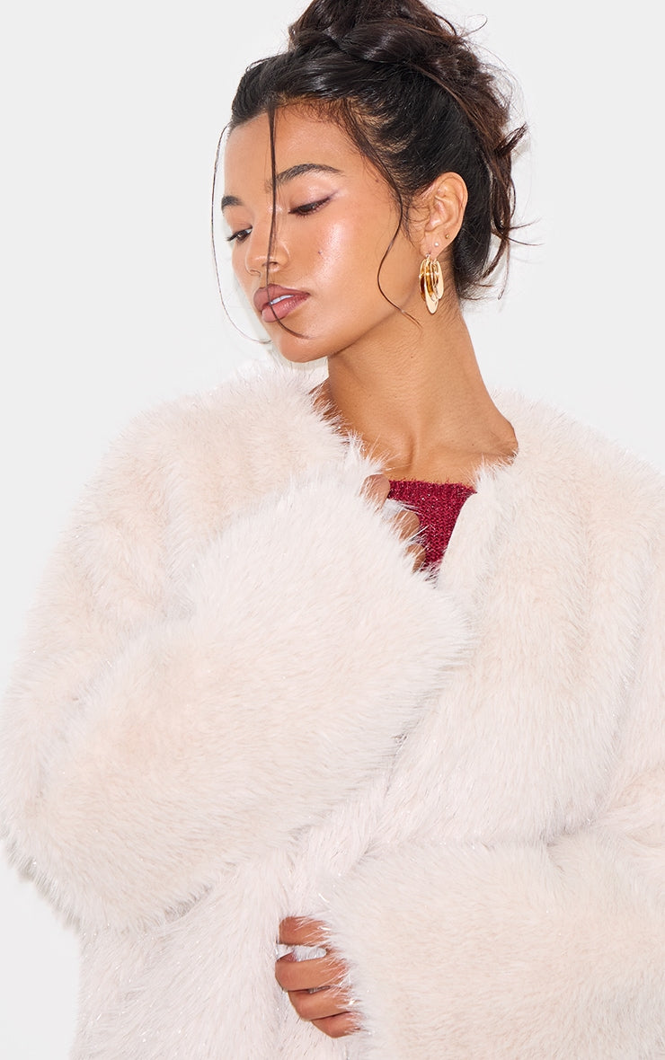 https://cdn-img.prettylittlething.com/2/e/7/e/2e7e30f1e600eb34b8d35175afe66154c74e908e_cnk1418_4.jpg