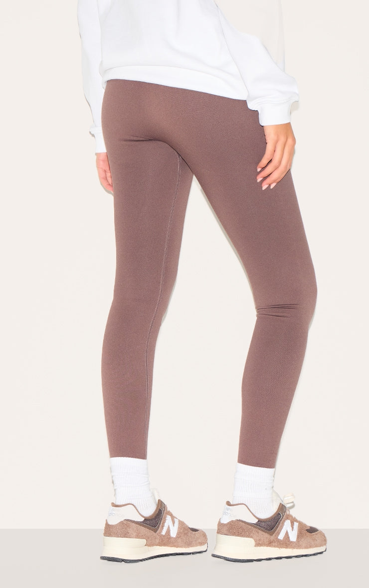 https://cdn-img.prettylittlething.com/3/5/f/5/35f571c3f18eb5f1b1ec607ca34ce0e252fb2432_cmw0071_3.jpg