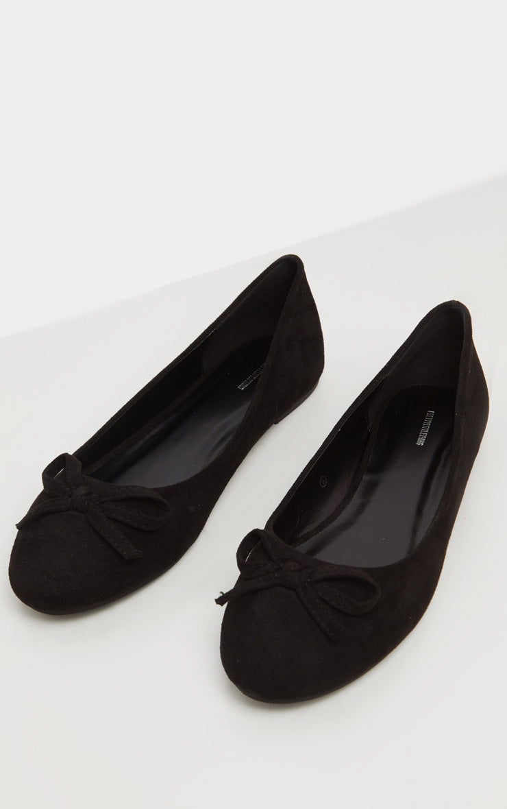 Next Day Delivery Before 10 PM Chic and Classic: Black Round Toe Ballet Flats