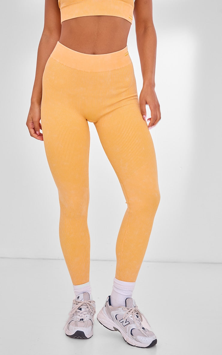 https://cdn-img.prettylittlething.com/4/7/c/e/47ce0ef89306d2fac1006d8b06052a8514d0d87e_cni7366_2.jpg