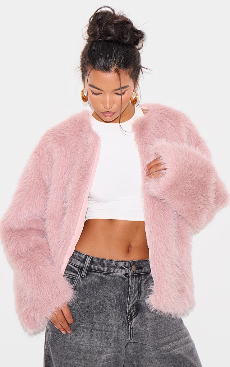 https://cdn-img.prettylittlething.com/5/6/3/1/5631103ef4fdfbf64da1f9f8a2d4df0aa161ee94_cnk1411_1.jpg