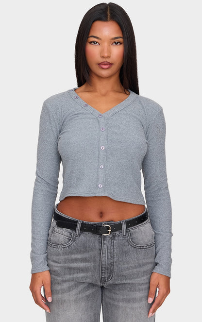 https://cdn-img.prettylittlething.com/5/7/c/5/57c5d046f805c2a20deb813b2be9b954054222ca_cnl8972_1.jpg