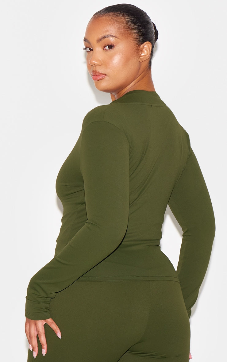 https://cdn-img.prettylittlething.com/5/a/5/e/5a5ed80690aaa4ceab4e076d985ac97e1fab4e26_CNL7882_7_forest_green_sculpt_jacket.jpg