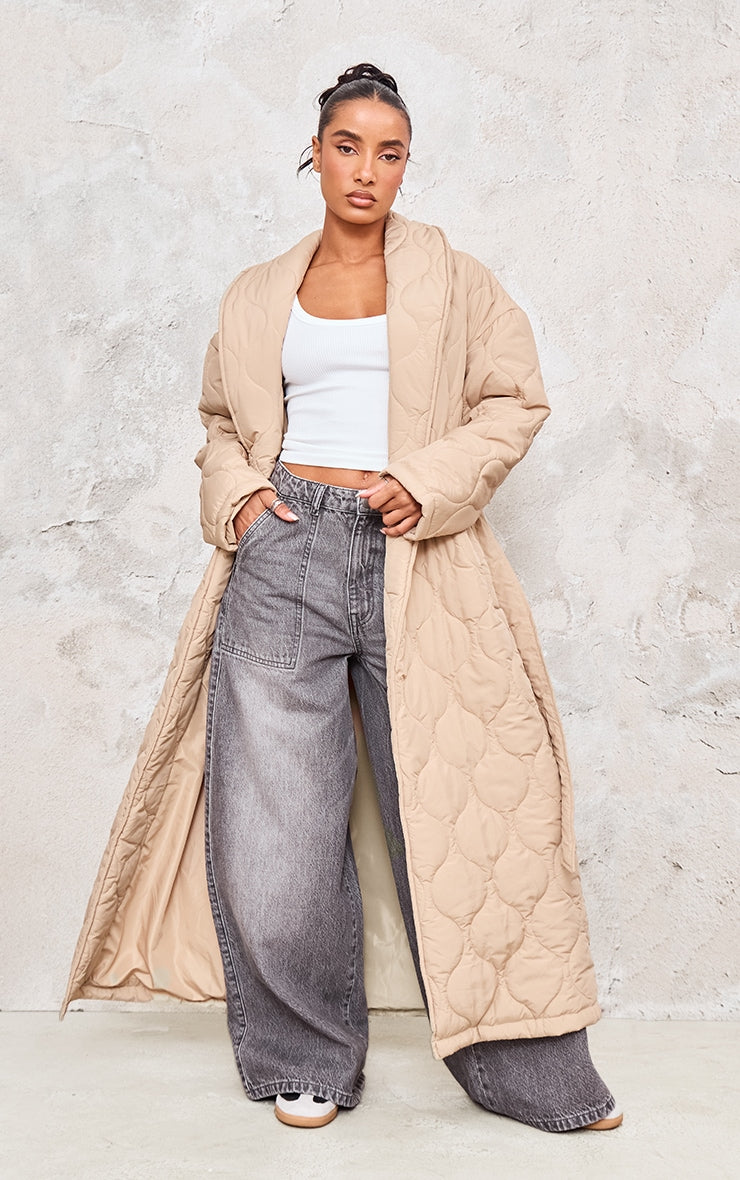 https://cdn-img.prettylittlething.com/5/f/f/d/5ffd55859e128308edd515e0cfc6caca07d6297a_cnj4203_1.jpg