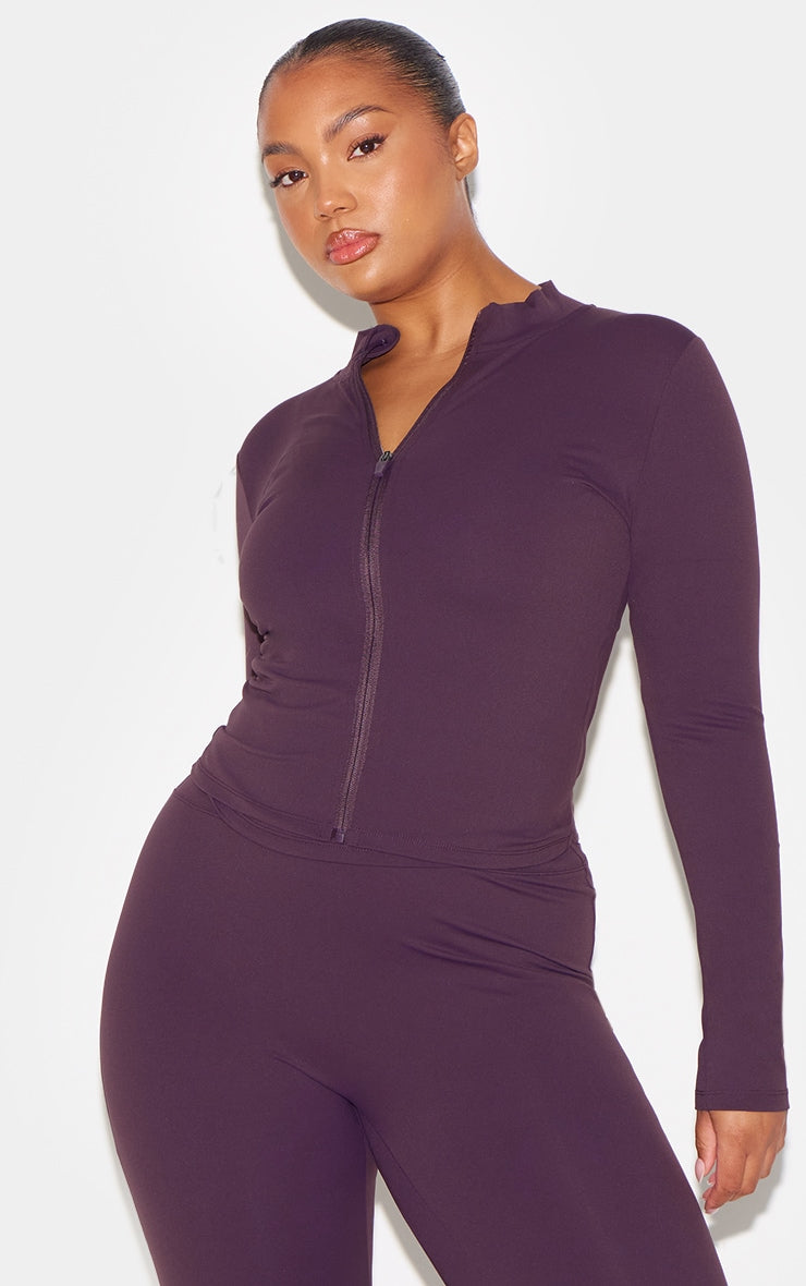 https://cdn-img.prettylittlething.com/6/c/e/b/6cebb940c4e59666cc1fbcb1ab4c7112eda82a33_CNL7884_9_dark_plum_sculpt_jacket.jpg