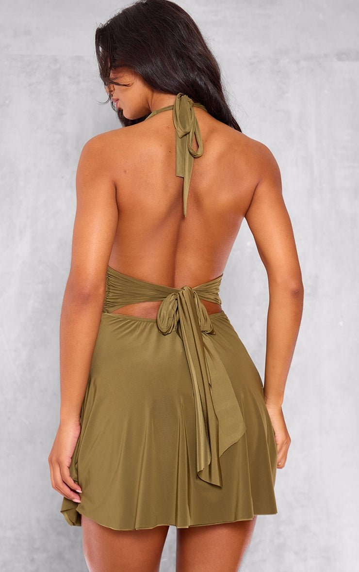 https://cdn-img.prettylittlething.com/7/0/2/8/7028731f72600f2fe1ab5b0f04abe5e58a27261d_cnk5951_2.jpg