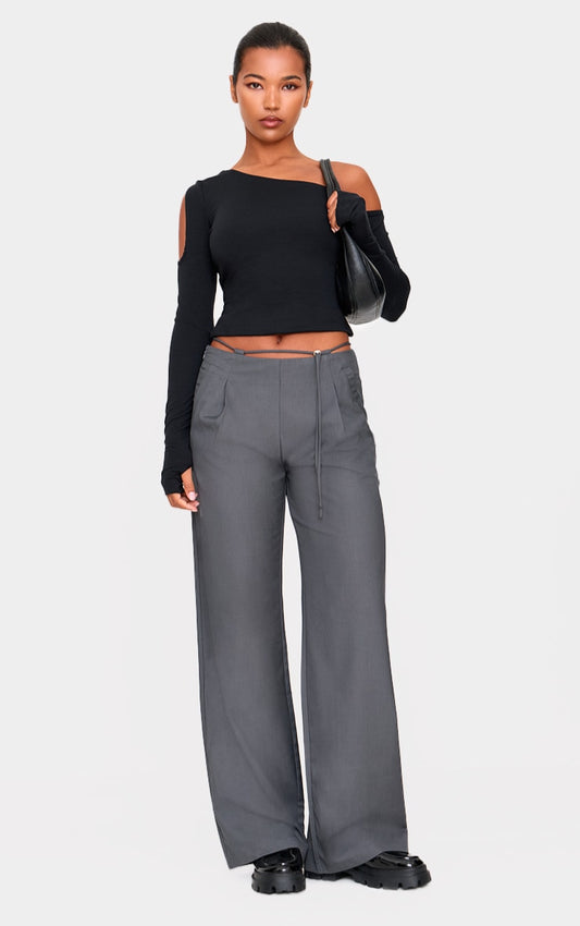 https://cdn-img.prettylittlething.com/7/9/9/e/799ec1ef0abf61436e6535cc8b87747f7d0f362f_cnl7390_1.jpg