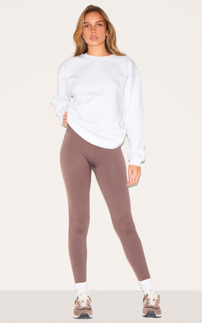 https://cdn-img.prettylittlething.com/7/d/a/7/7da7fc729b0385496314acba7f156483e59ef25d_cmw0071_1.jpg