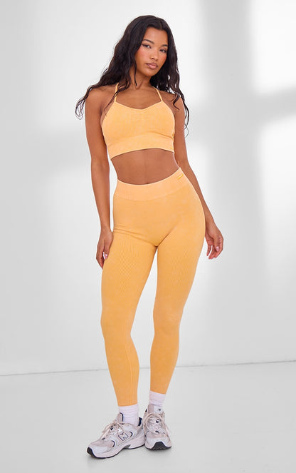 https://cdn-img.prettylittlething.com/7/e/e/9/7ee967faae965341138b5ea331ed7f13b756c07d_cni7366_1.jpg