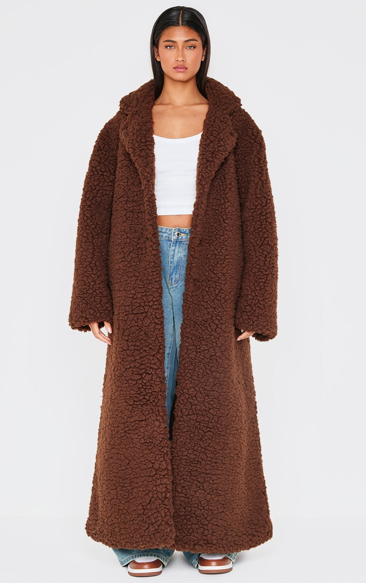 https://cdn-img.prettylittlething.com/8/0/7/b/807b528cbbfdd5c04709d39c7d5d939867d94436_cnk1410_1.jpg