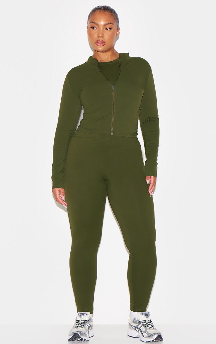 https://cdn-img.prettylittlething.com/8/2/7/5/82759369a3f810b8e51c964dbaa5fe6c359126aa_CNL7882_8_forest_green_sculpt_jacket.jpg