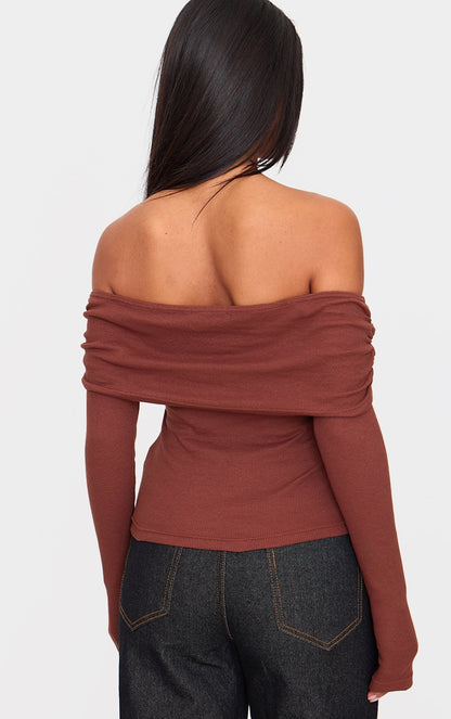 https://cdn-img.prettylittlething.com/8/e/b/8/8eb8649588169d2b602bac7e714c3dc4799c016b_cnl8758_2.jpg