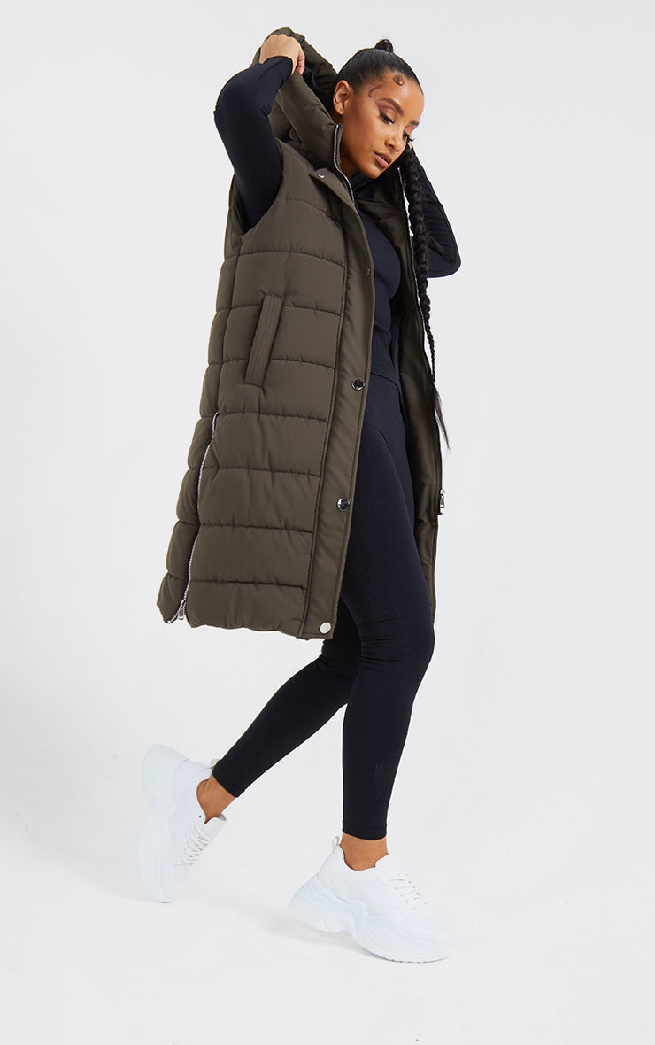 https://cdn-img.prettylittlething.com/9/5/9/a/959a804fb9361f9374e982d66e2effafb4a7f52a_cmr2231_1.jpg