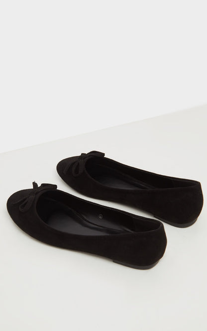 Next Day Delivery Before 10 PM Chic and Classic: Black Round Toe Ballet Flats