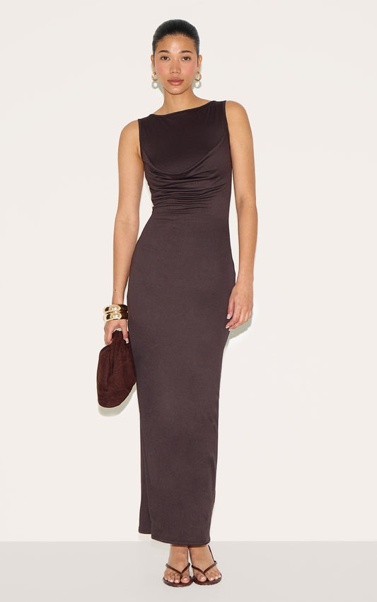 https://cdn-img.prettylittlething.com/c/4/c/e/c4ce7d168fd2bfec5eeb9d0d7703484d739e638f_CNM7505_1_chocolate_double_contour_drape_bust_detail_maxi_dress.jpg