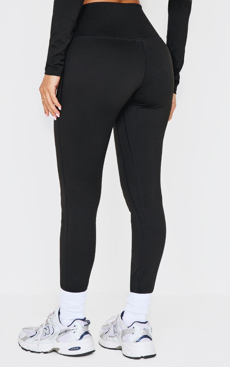 https://cdn-img.prettylittlething.com/e/1/e/0/e1e068d1fb15f1b770ef200f599b4afe0850cfc9_cnl7315_3.jpg