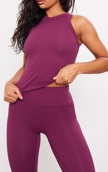 https://cdn-img.prettylittlething.com/e/4/0/b/e40b85259b2a95bc55097bec0e3401bd500609cc_cnh2904_4.jpg