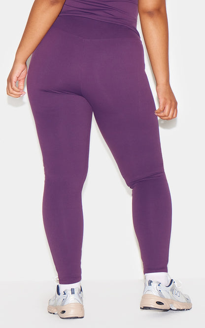 https://cdn-img.prettylittlething.com/f/8/9/7/f89791233d83cab6a7fe1b7e412cd8db4a2f9e25_CNL7810_8_dark_plum_sculpt_super_high_waist_leggings.jpg