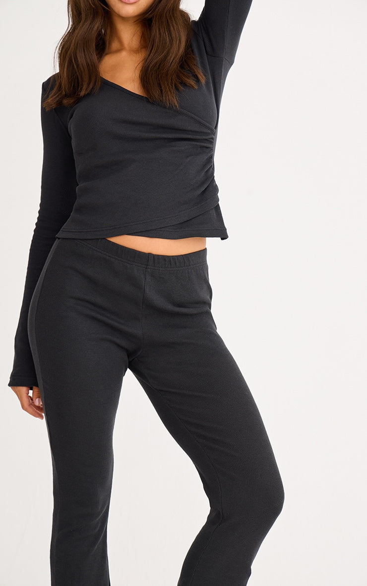 https://cdn-img.prettylittlething.com/f/f/5/f/ff5f7e0818370c8b6a490bbc385707760ae4730f_cnl7620_4.jpg