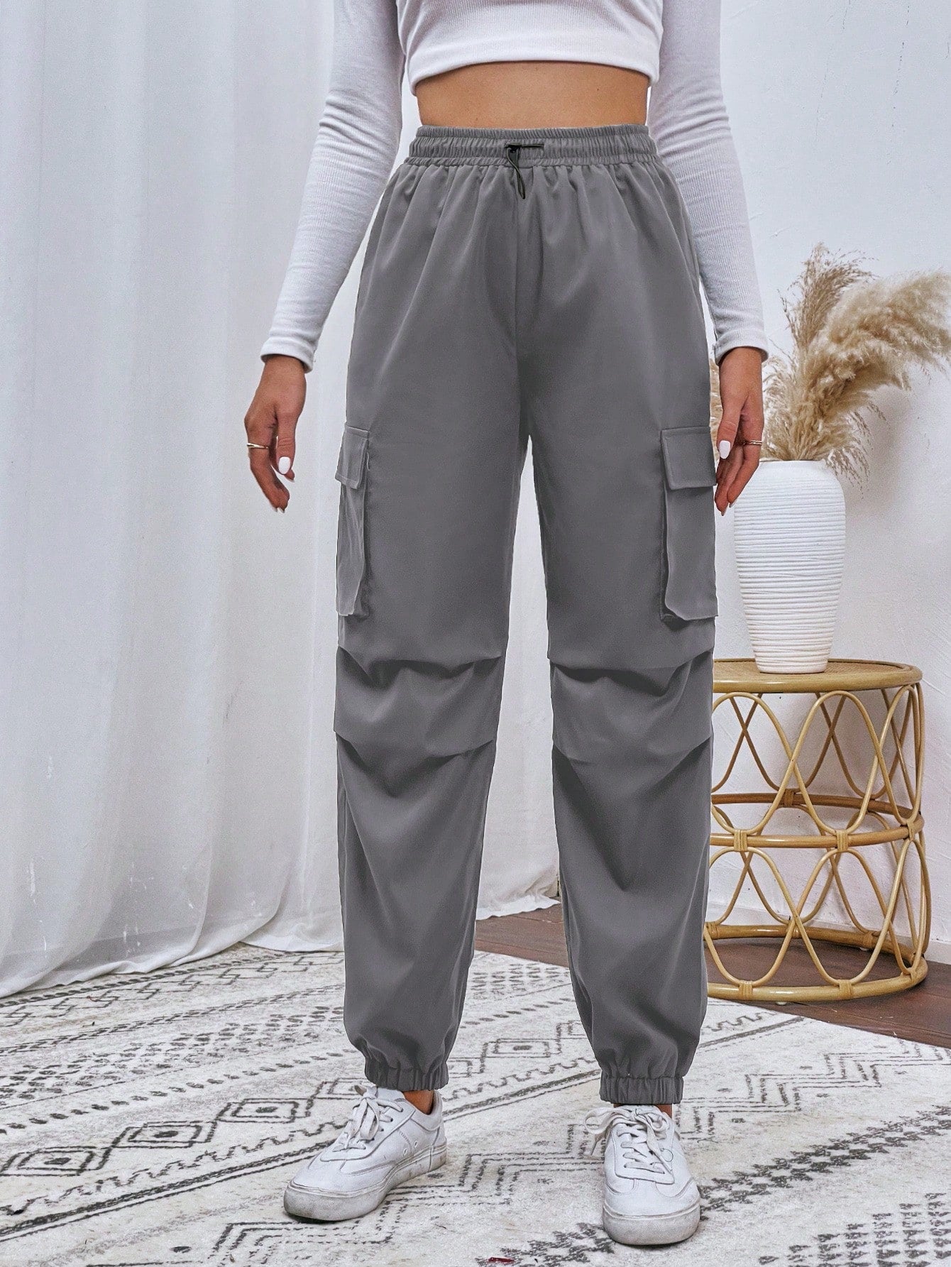 Flap Pocket Drawstring Waist Cargo Trousers